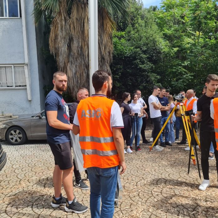 Professional practice with Geodesy students